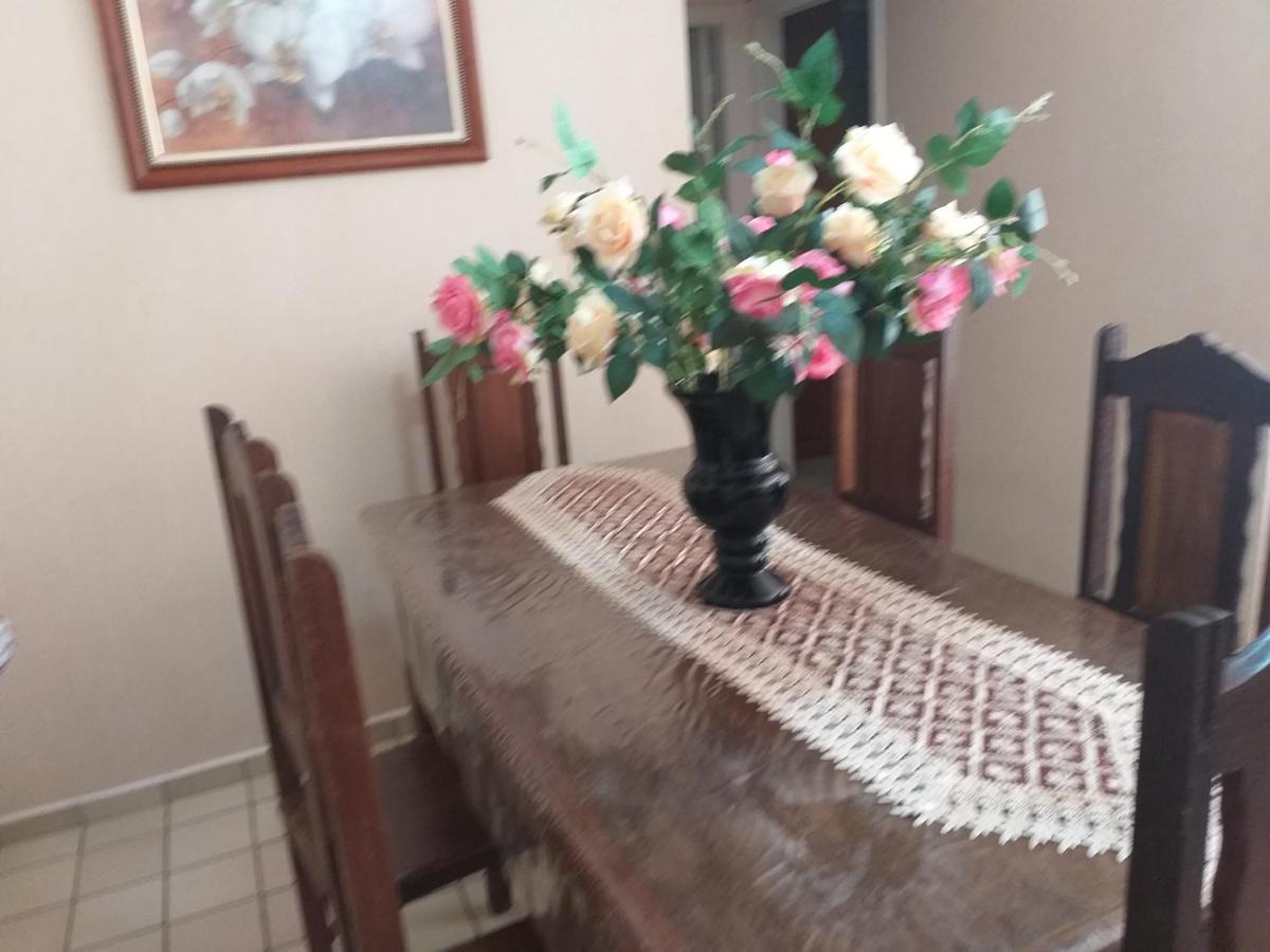 Apartamento Climatizado , Praia Grande, Ubatuba Sp Exteriör bild